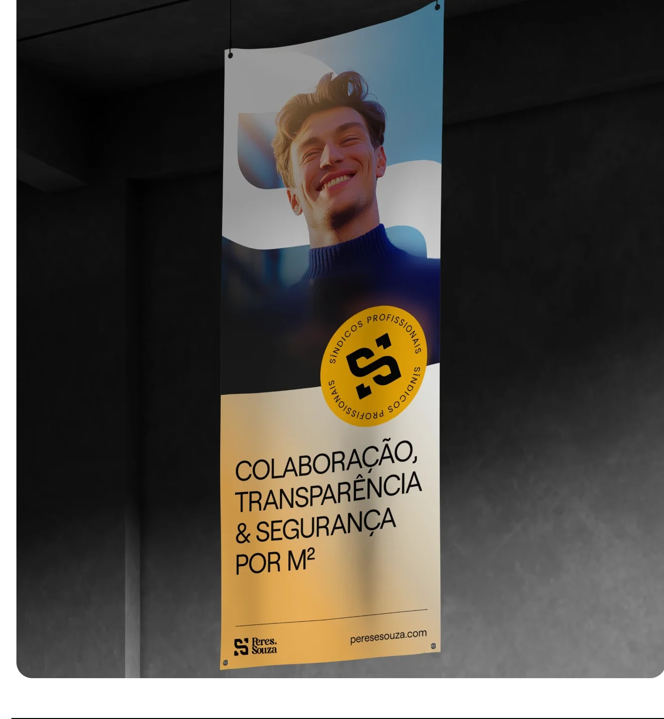 Banner no elevador